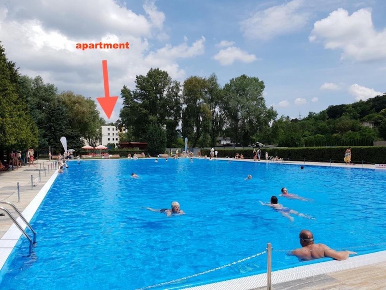 Apartmán Rosnicka, Perfect Location With 24h Checkin, Balcony, Ac & Free Parking